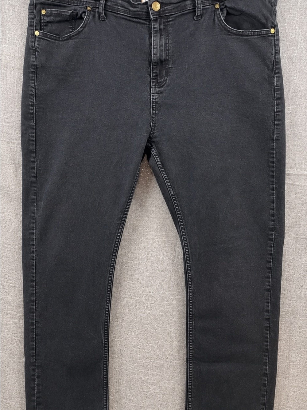 Men's Huntington Black Regular Fit Jeans Size 46/32